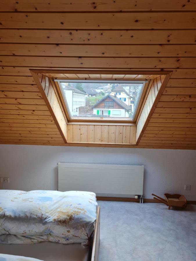 Dachwohnung In Welschenrohr Eksteriør bilde