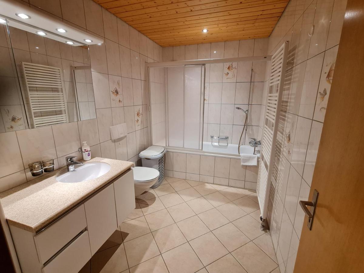 Dachwohnung In Welschenrohr Eksteriør bilde
